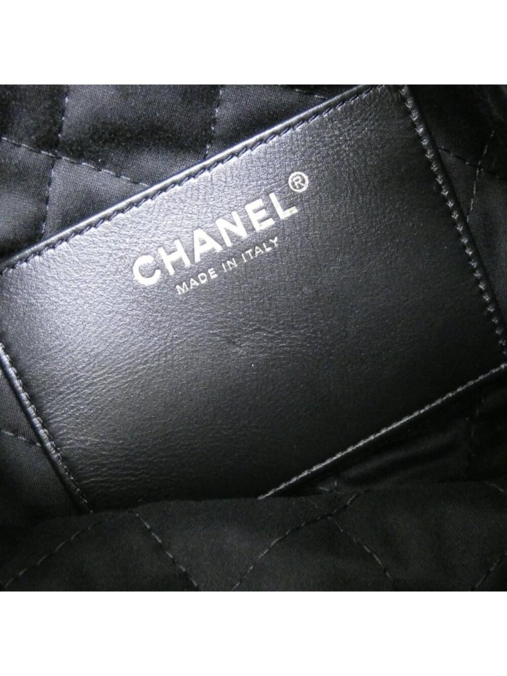 Chanel 22 Line Mini - Picture 7 of 7